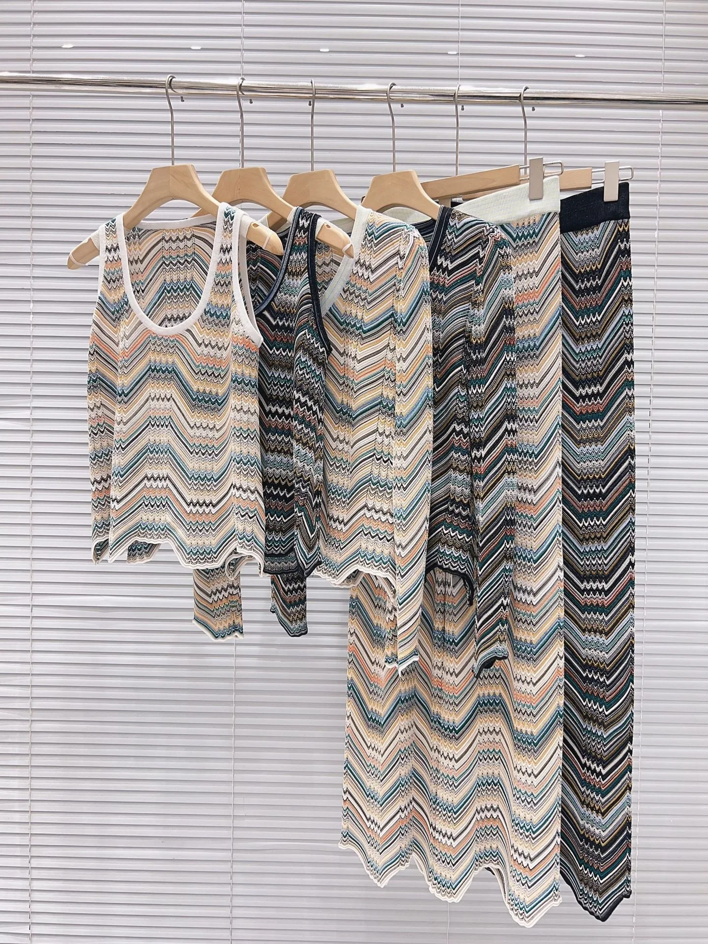 High-End Version V-Neck Knitted Open Cardigan Tank Top Wide Leg Pants Three-Piece Set Women's Fashion Elegant Color Block Wav...