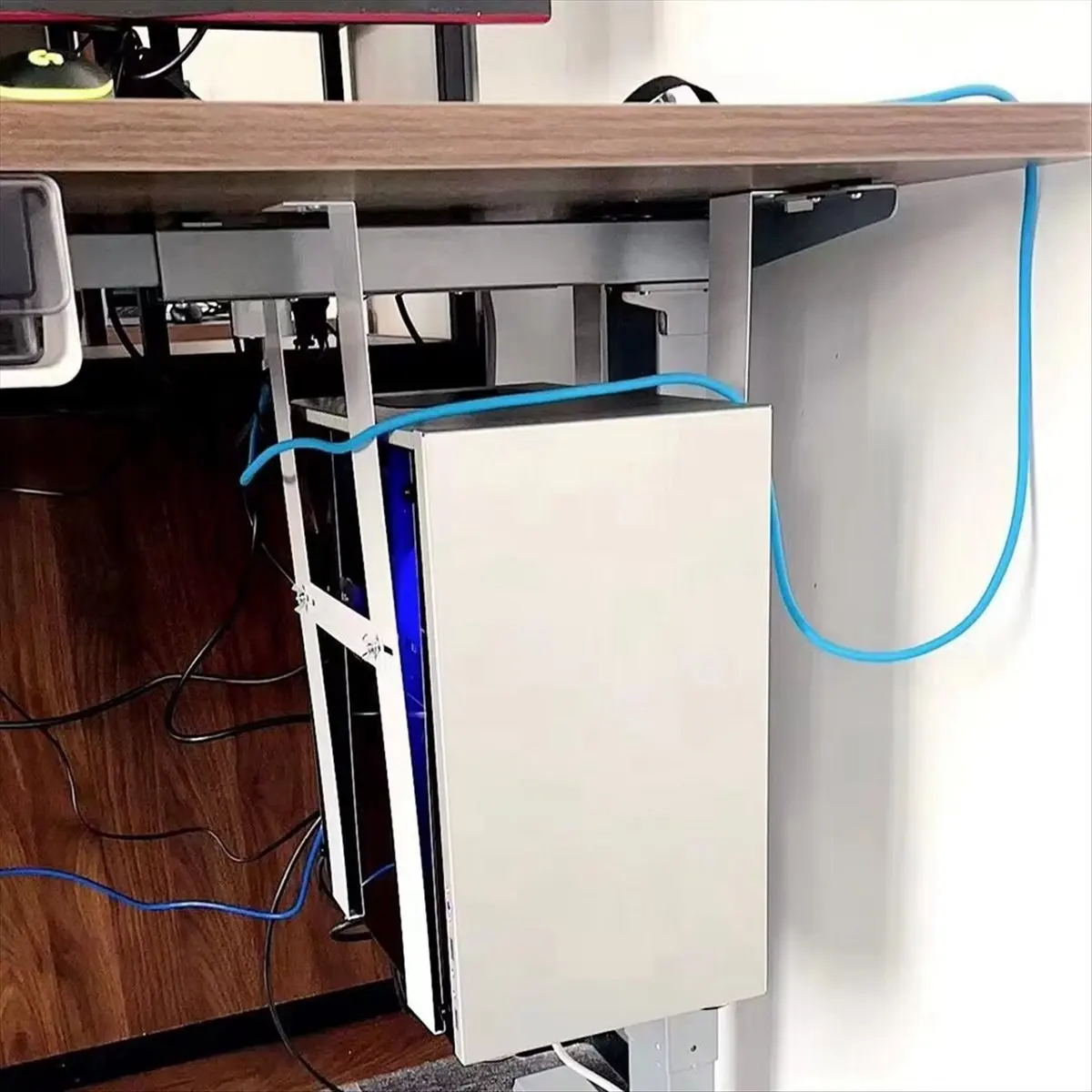 

1 Set Under Desk PC Mount Bracket for Computer Case Computer Mainframe Hanger Host Box Stand Bracket Rack White