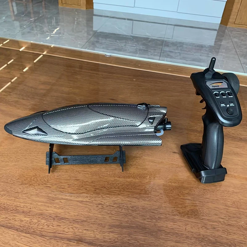 Fy011 Remote Control Turbojet Boat 2.4g Full Scale Capsizing With Lights Children Rc High-Speed Water-Cooled Speedboat Xmas Gift