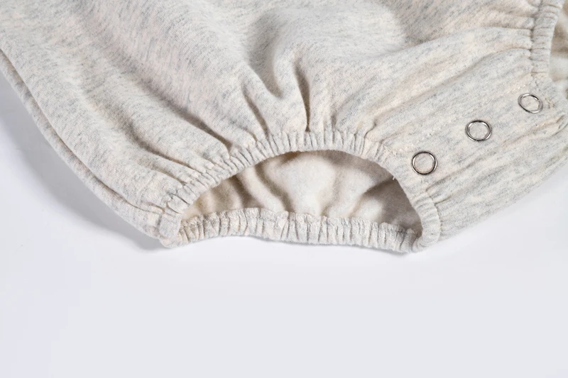 AS 2025 Sweatshirt für Kinder, Familien-passendes Set für Mädchen, kariertes Kleid, Jungenhemd und Baby-Strampler, Herbst- und Winterkleidung – Detail 15