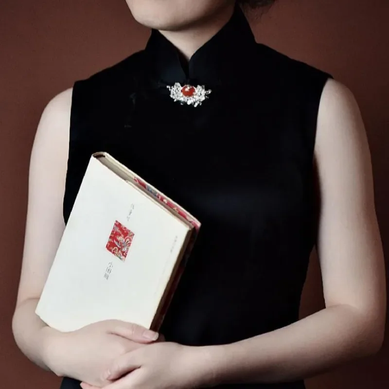925 Silver Glossy Southern Red Tourmaline Luxury Brooch Classical Court Style Brooches for Women Classic Hanfu Broche Jewelry