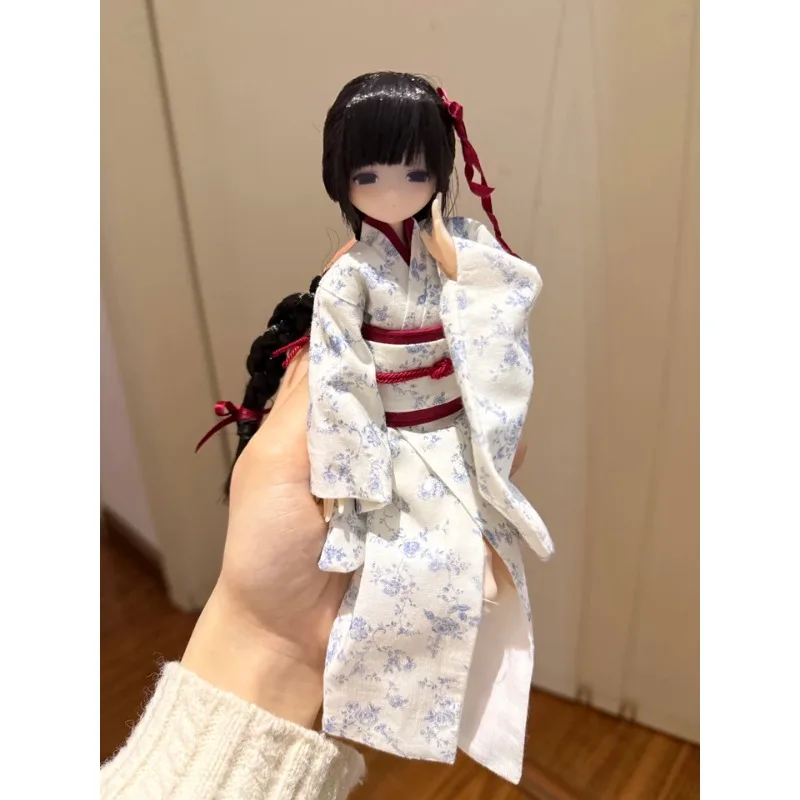 Maßgeschneiderte süße Kleidung im japanischen Kimono-Stil für Blythe Ob24 Azone mit 19 Gelenk-Actionfiguren-Körperzubehör
