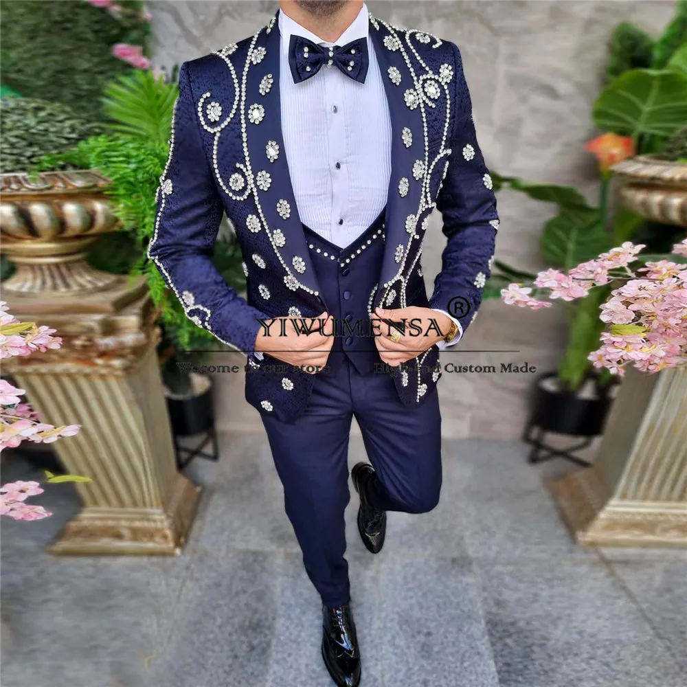 Floral Men Suits Beaded Peaked Lapel Groom Wedding Tuxedos 3 Pieces Jacket Vest Pants Male Prom Blazers Bespoke Costume Homme