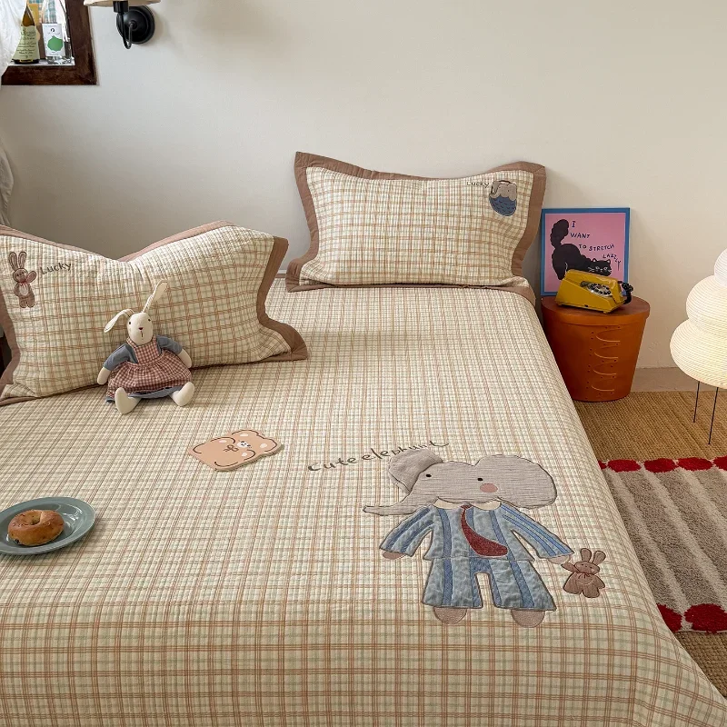 Fairy Tale 3D Applique Embroidery Quilt Set, Cotton Cartoon Kids Bedding, 3-Piece Children's Bedspread Coverlet with Pillowcases