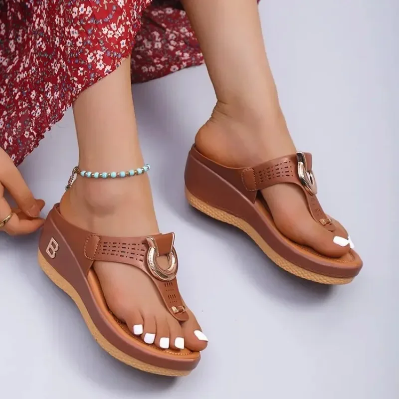 

Women New Summer Sandals Open Toe Beach Shoes Flip Flops Wedges Comfortable Slippers Cute Sandals Plu Size 36~43 Chaussure Femme