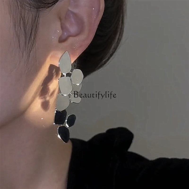 Premium exaggerated earrings light luxury retro sterling silver temperament earrings