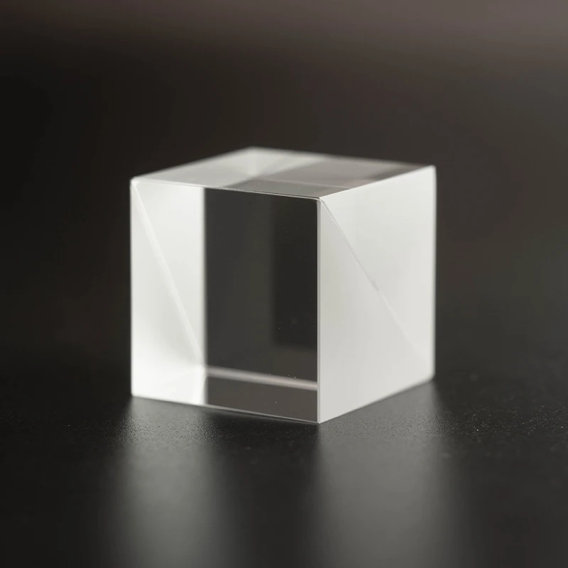 

Customizable Optical Glass Right Angle Beam Splitting Cube Prism 50mm/25mm Custom Size Customizable Coating-Prisms Product