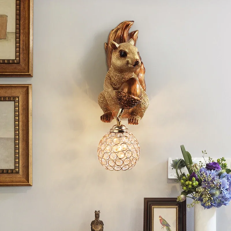 

Nordic creative lovely animal wall lamp boy girl children's room study bedside bedroom simple living room squirrel wall lamp