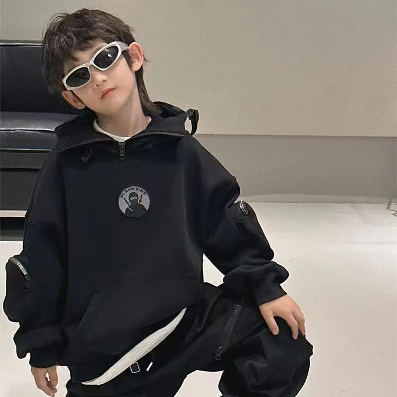 New Boys Plush Sweater Autumn/Winter Children\'s Cool Personality Top Boys Hooded Design Coat Children\'s Clothing