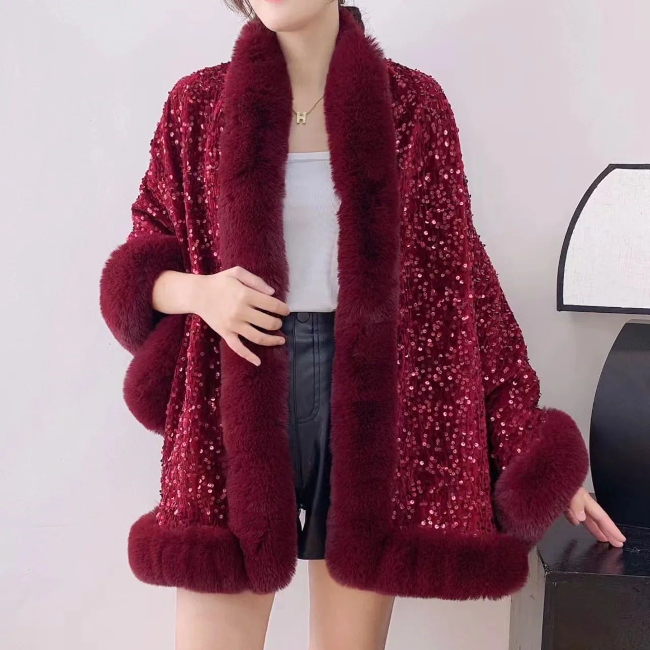 Fashion Shiny Paillette Faux Rex Rabbit Fur Cape Coat Winter Thicken Lining Warm Party Dress Cloak Shawl Women Wraps New