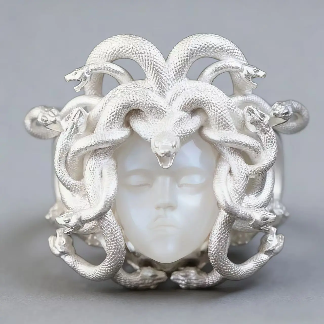 Unisex Retro Medusa Coin Ring, Ancient Greek Heavy Craft Personality Exquisite Fashion Art Party Jewelry Gift