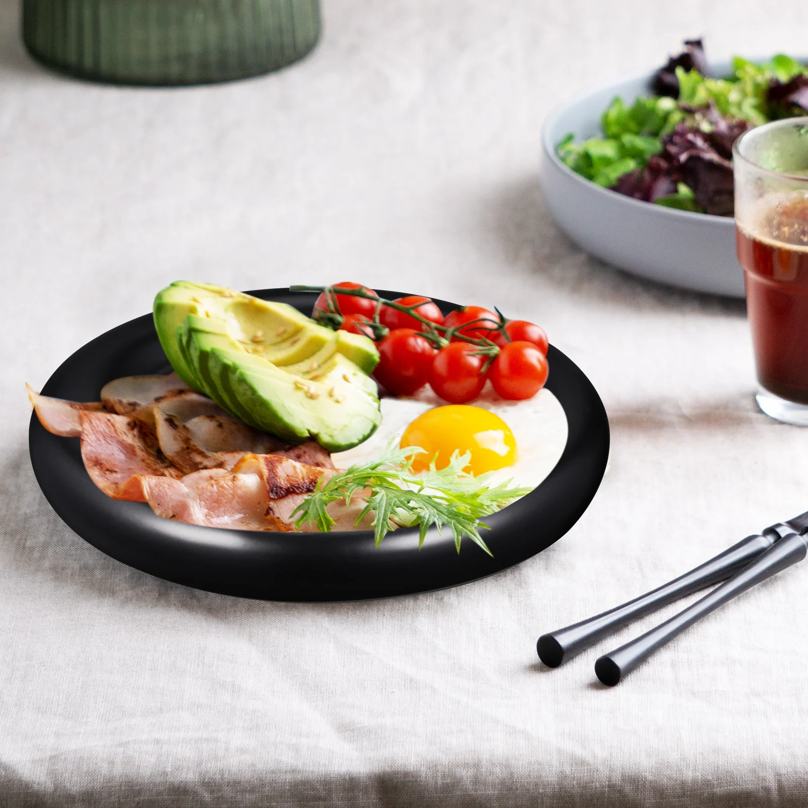 

Ceramic Salad Plate Dinner Plate 8 Inch Thickened Edge Round Serving Tray Kitchenware Fruit Vegetable Lunch Plates Ceramic