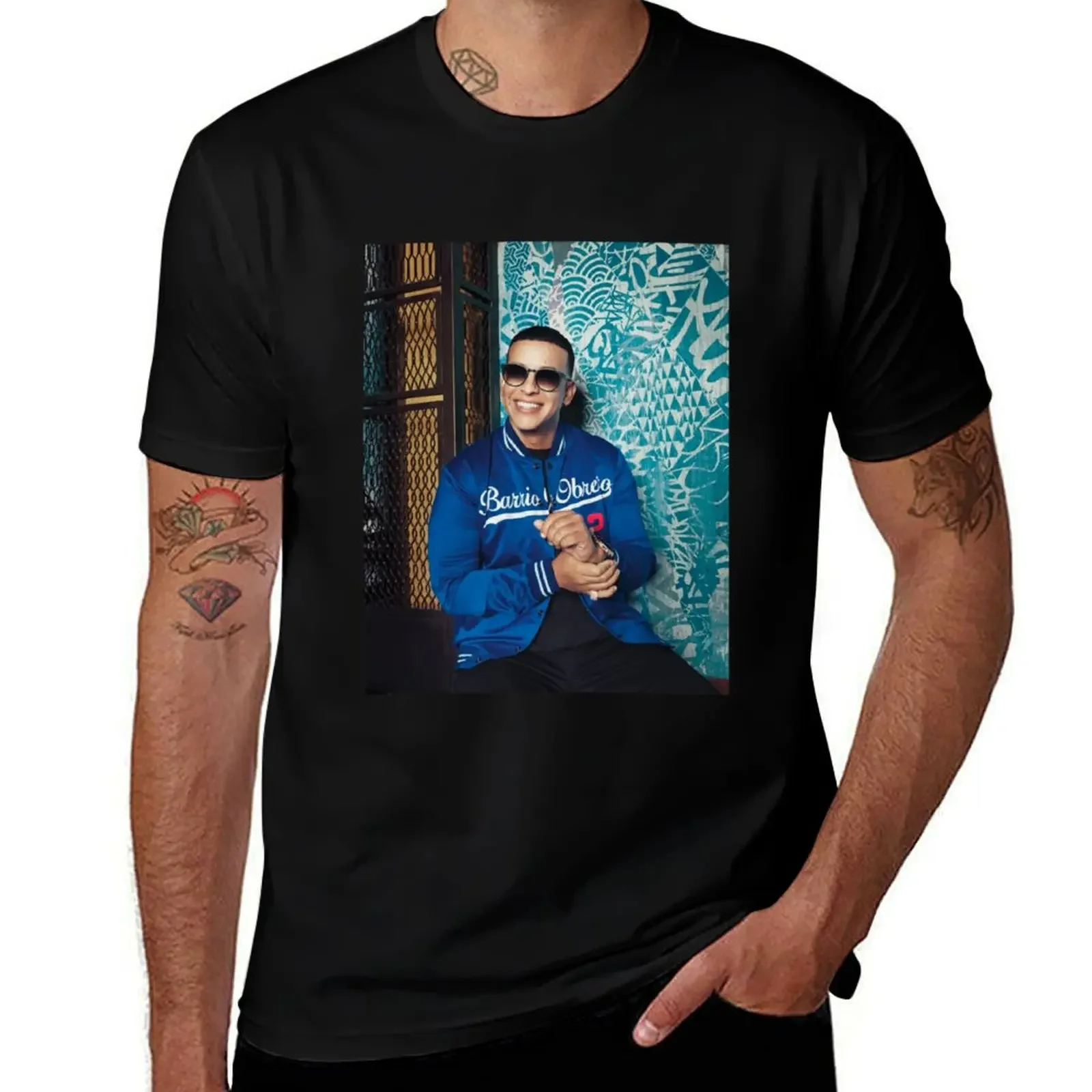 DADDY YANKEE - LEGENDADDY Camiseta esencial T-Shirt aesthetic clothes graphics mens graphic t-shirts pack