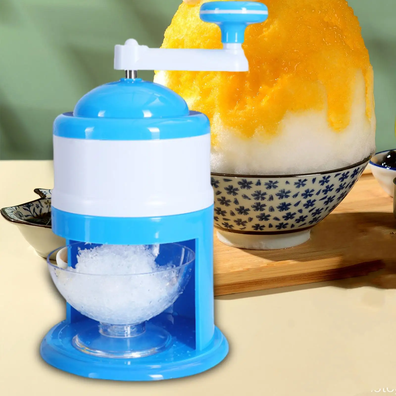 Manual Ice Crusher Portable Mini Hand Shaved Ice Machine Crushed Ice Maker with Ice Cube Tray for Kitchen Restaurants Bars Cafe