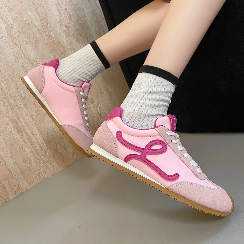 2025 Summer New Arrivals: Best-Selling Unisex Outdoor Walking Shoes Casual Sports Walking Shoes High-Quality Casual Footwear