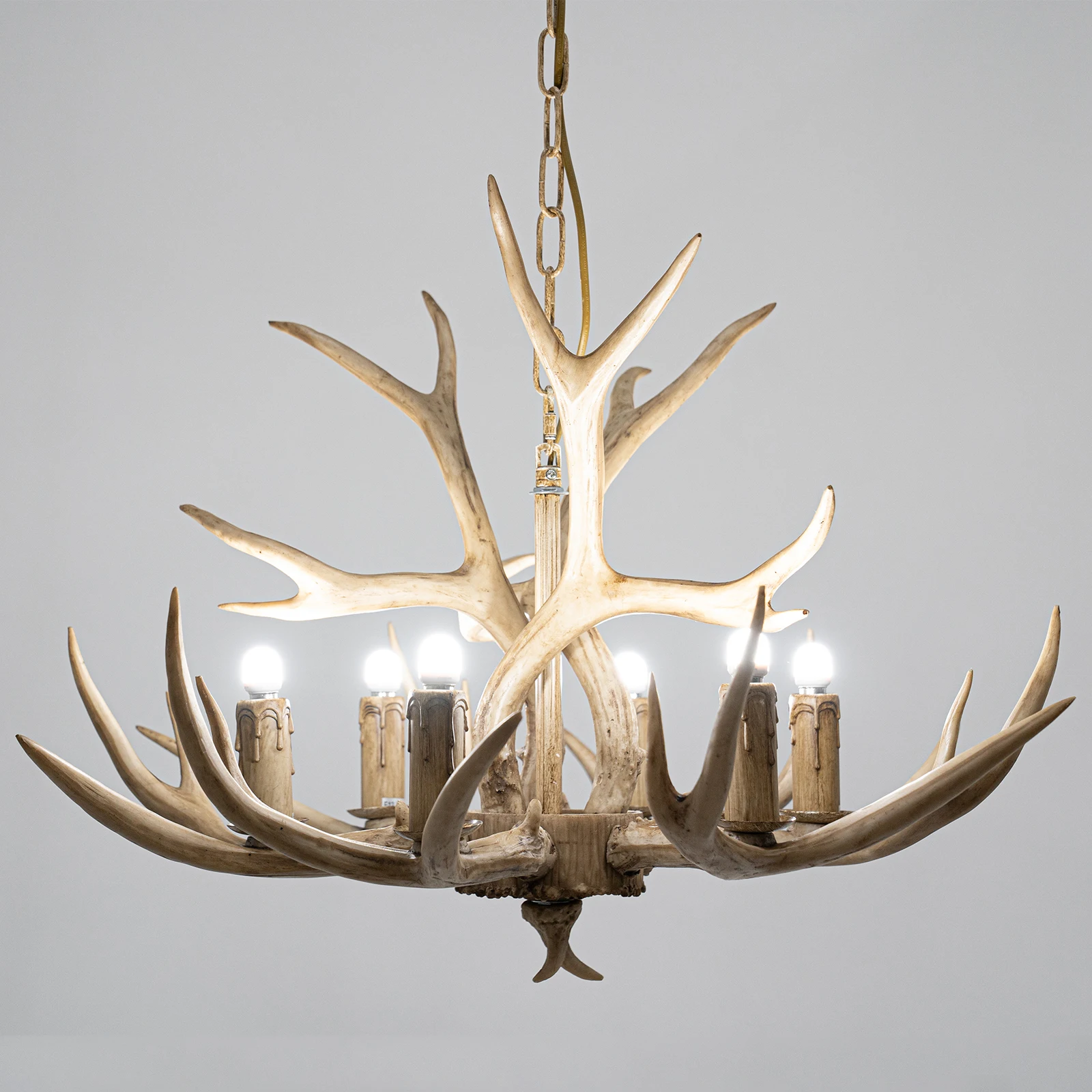

OUKANING Antler 6-Heads Chandelier Deer Horn Candle Light Restauran Lamp H Style For Living Room