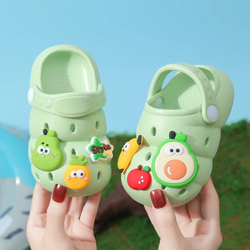 2026 Summer Childrens Slippers Hole Kids Sandals Soft Anti-Skid Cartoon DIY Design Indoor Anti-Slip Boys Girls Beach Shoes