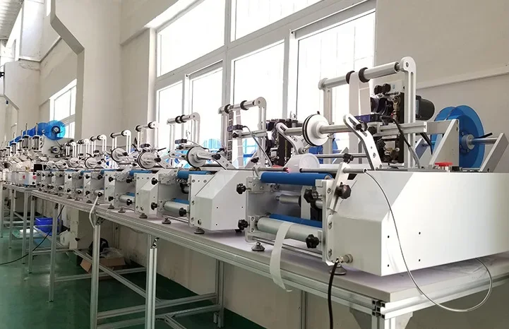 Semi Automatic Round Bottle Labeling Machine Factory price Round Bottle Labeling Machine