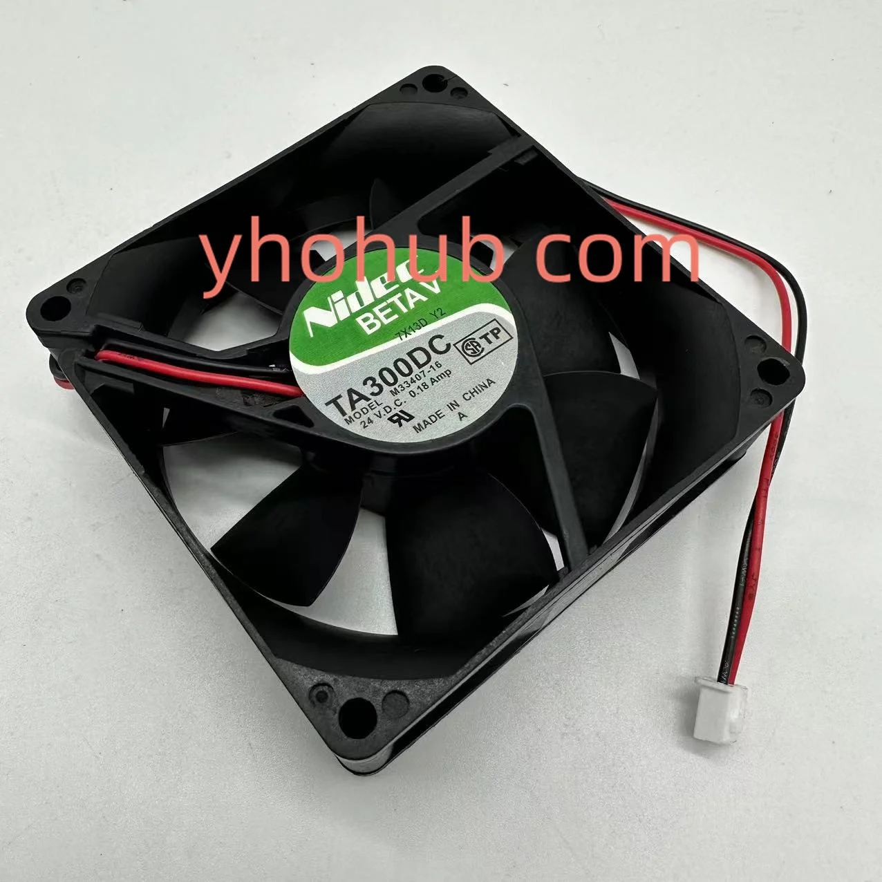 

Nidec M33407-16 DC 24V 0.18AMP 80x80x25mm Server Cooling Fan