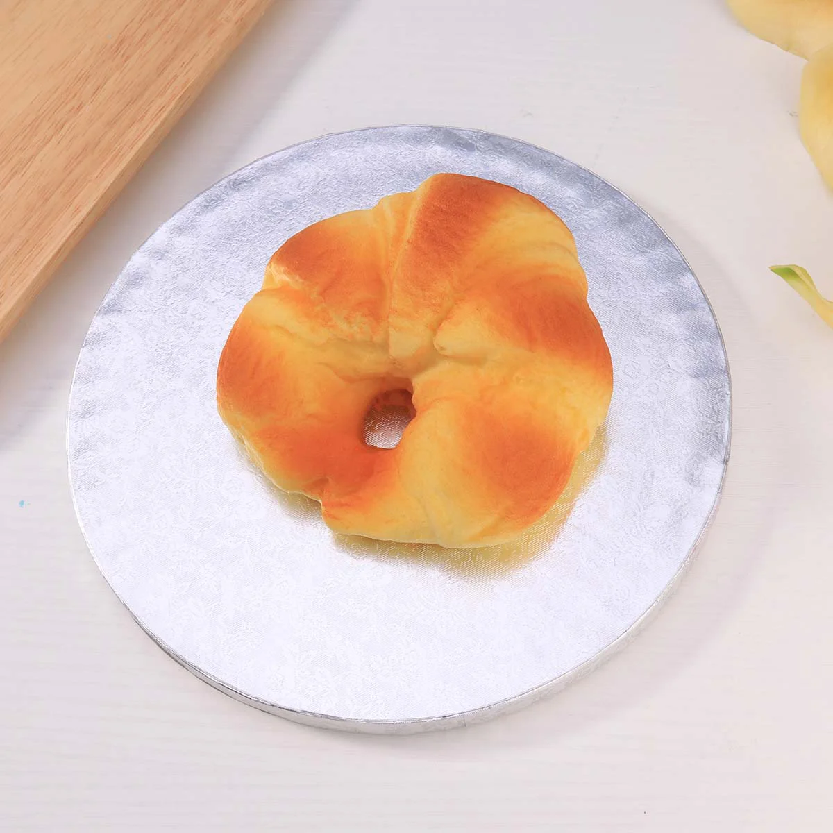 

8 Inch Round Cake Board For Presenting Decorated Cakes Moving Plate Turntable Baking Tool cake moving plate