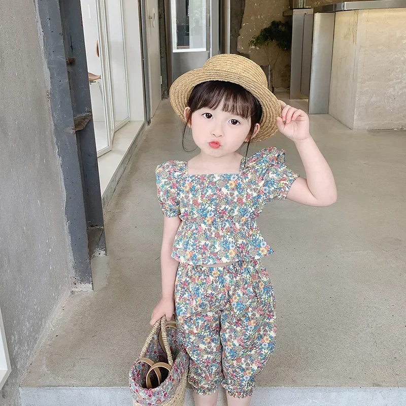 

Tops and causal knee length pants 2pcs sets casual outfits Girls fashion summer floral puff sleeve short