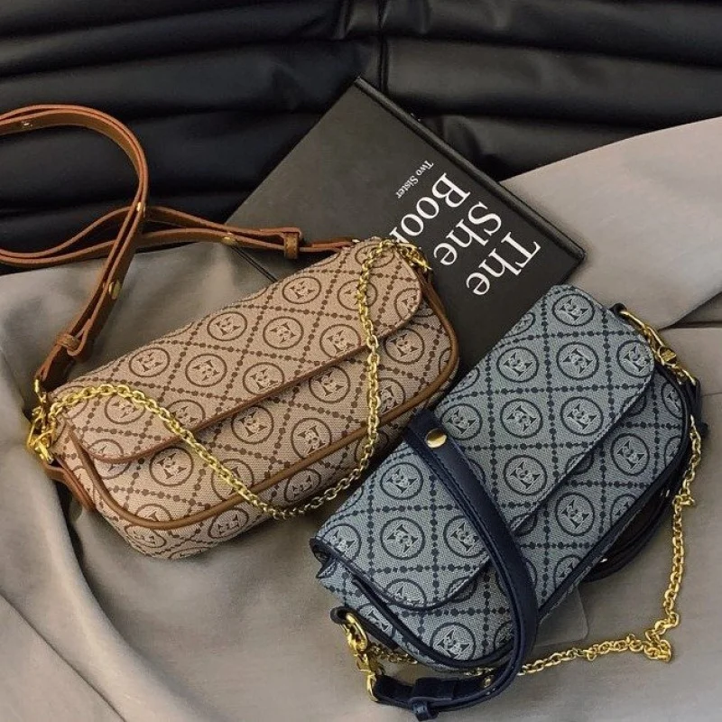 

Women's Tote Bag Made Of Riverside-Printed Leather Featuring Paris Casual Vintage Lightweight Commuter Daily Look​