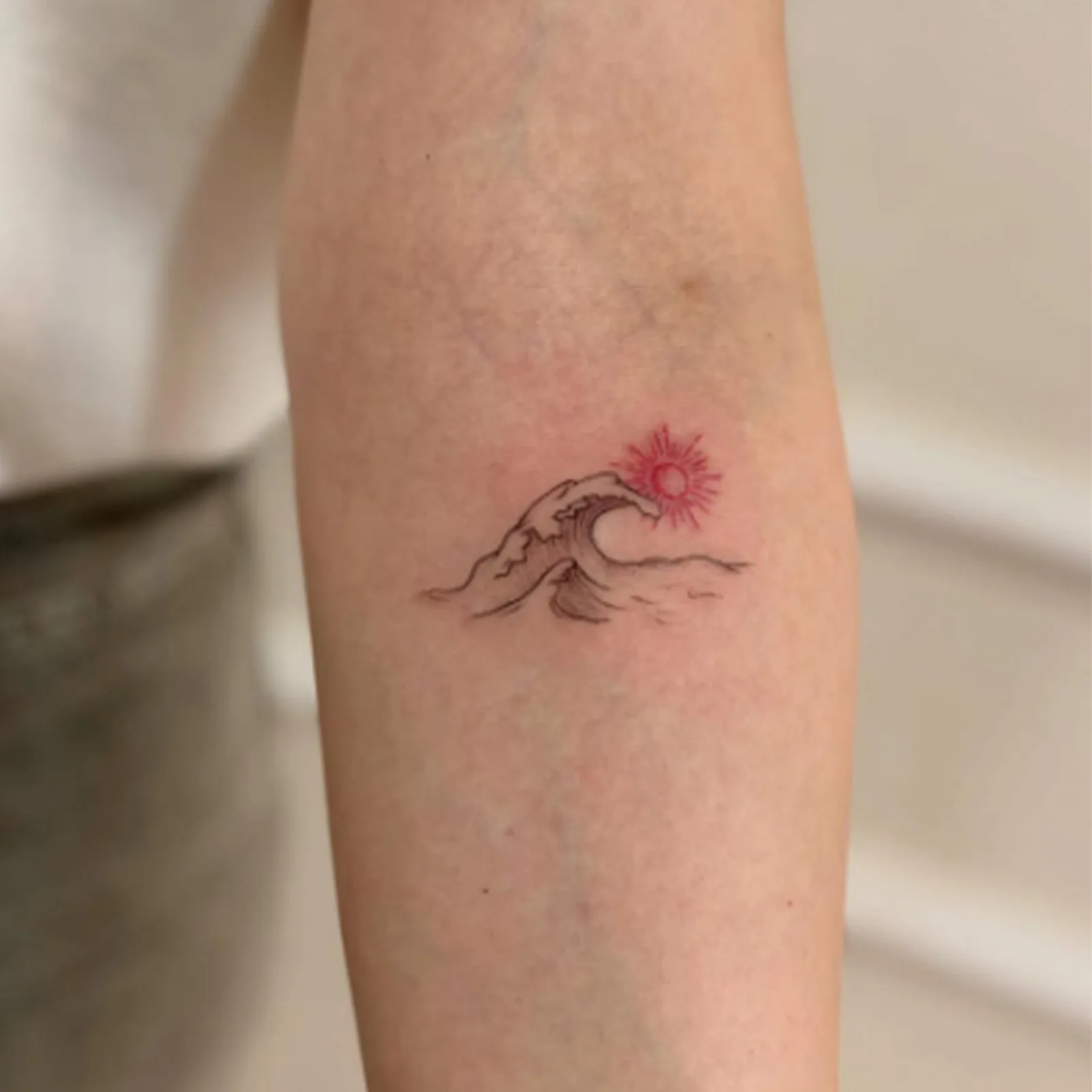 Ukiyo-e Wave Tattoo Sticker Red Sun Line Waterproof Long Lasting Fine Line Temporary Tattoo for Women Arm