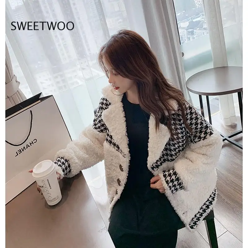 

Lamb Plush Coat Fragrant Wind Splicing Houndstooth Short Lamb Coat Female Autumn and Winter 2023