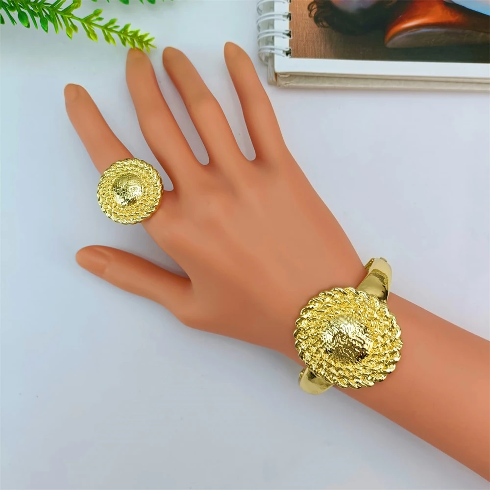 EMMA 2023 طقم مجوهرات نسائي عصري تصميم جديد لون ذهبي إيطالي أفريقي قلادة سوار خاتم طقم من الحلقان