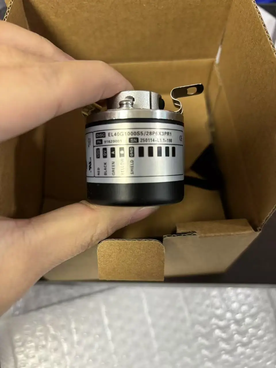 

Цифры Сеул запись Eltra EL40G1000S5 / 28P6X3PR1 вращающийся Оптический энкодер 1000 импульсов