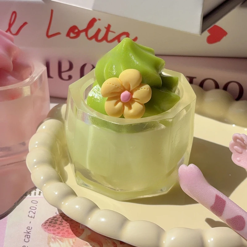 Entzückendes Erdbeer-Milchshake-Getränkebecher-Spielzeug; Weiches TPR-Dessert-Nassspielit für Kinder; Ideales Geschenk für Mädchen