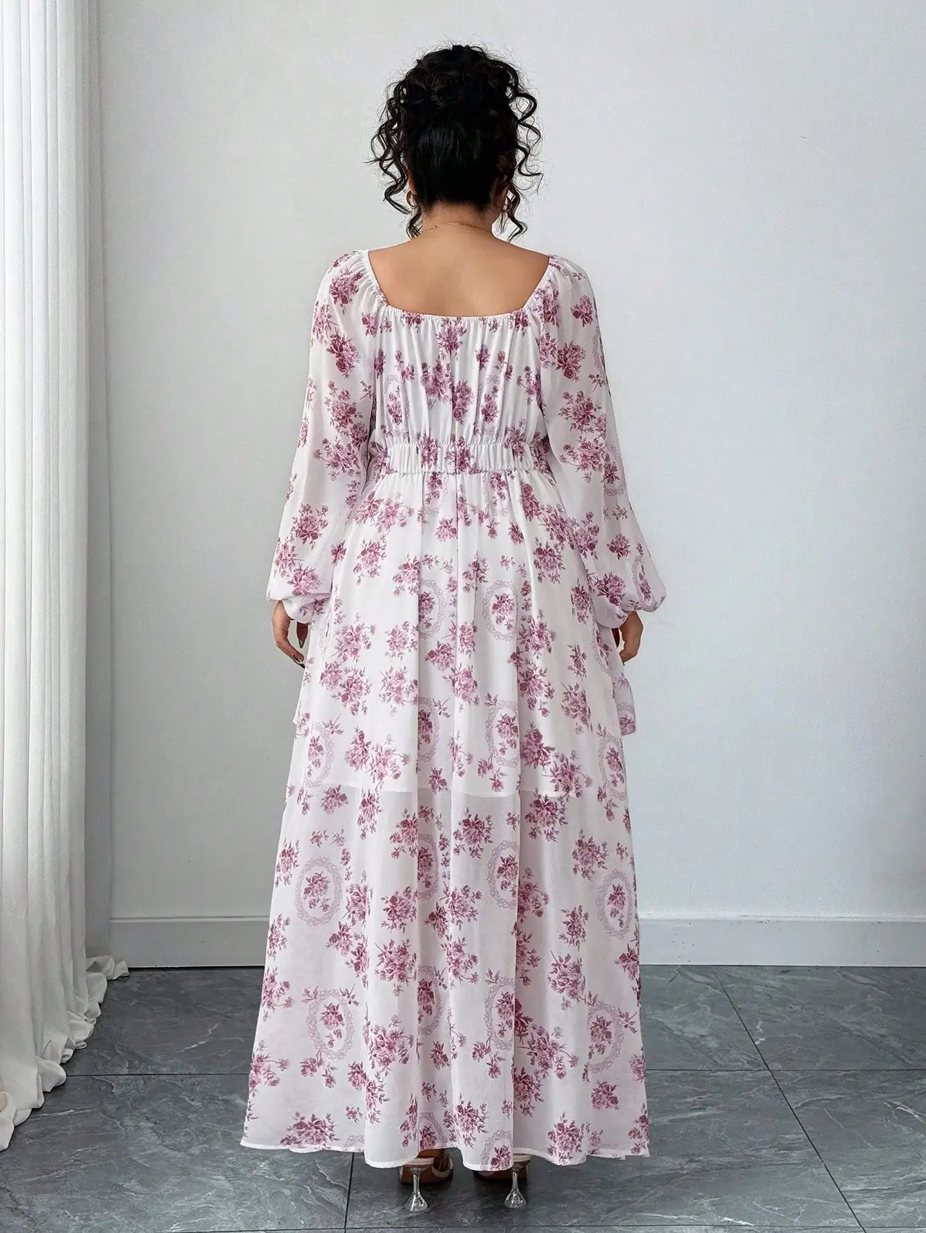 

Plus Size Women Floral Print Square Neck Lantern Sleeve Ruffle Hem Elegant Maxi Dress