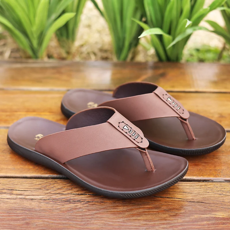 Fashion Leather flip flops Men Slippers Home Sandals PU Leather Light Men Summer Shoes Sandalias Comfort Beach Sandals Outdoor