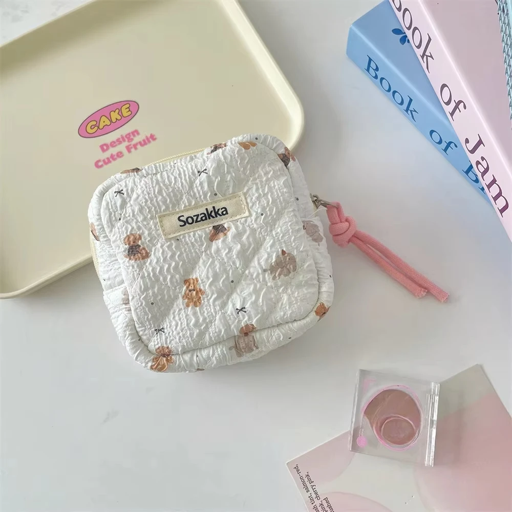 

Square Cartoon Cosmetic Bag Portable Lipstick Cosmetic Storage Bag with Zipper Sanitary Napkin Storage Bag Cute Student Purse