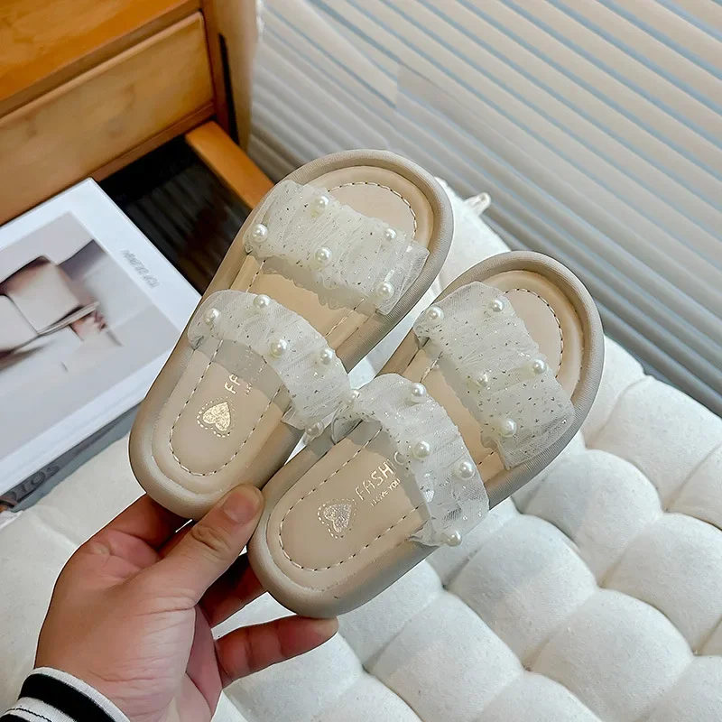 

Children Outside Slippers for Girl 2024 Sumemr New Fashion Sweet Beading Soft Comfortable Holiday Style Anti-slippery Beach Shoe