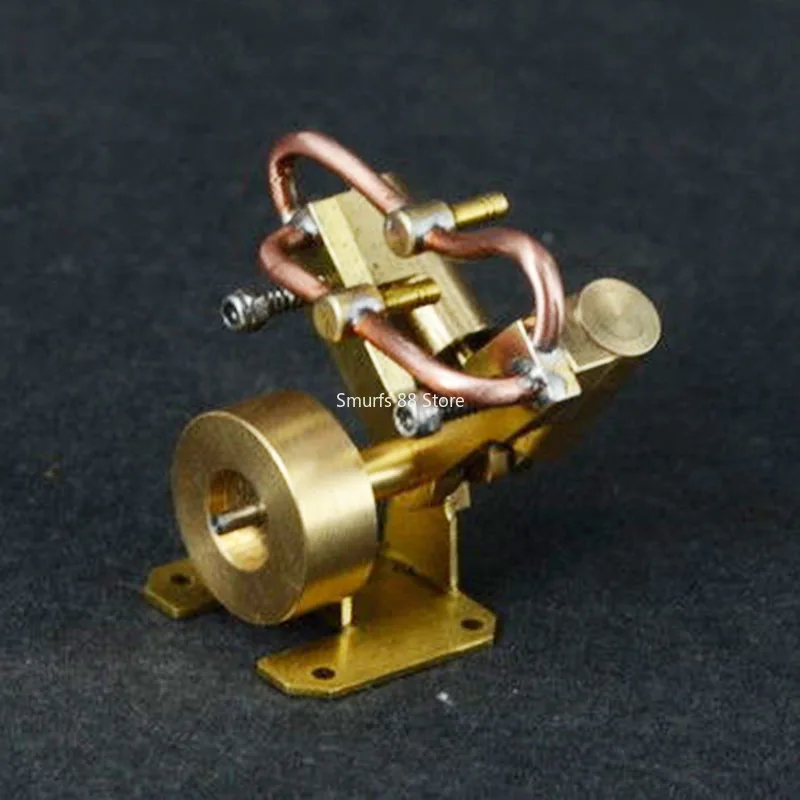 نموذج محرك بخاري صغير على شكل حرف V محرك بخاري ذو أسطوانة مزدوجة موديل M65 متوفر في المخزون