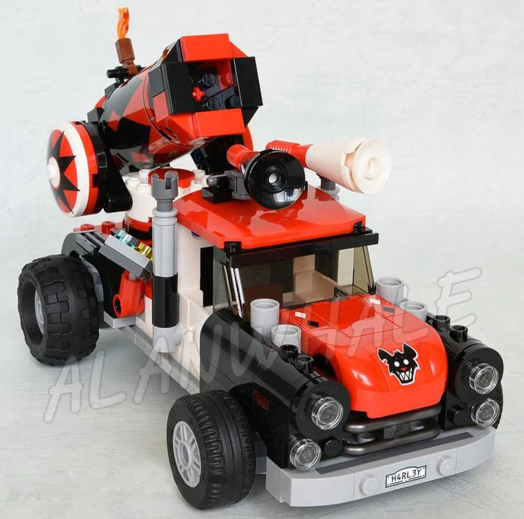 449pcs Super Fighter Quinn Cannonball Attack Truck Street ATM BatTruck 10880 Building Blocks Sets Compatible With Model