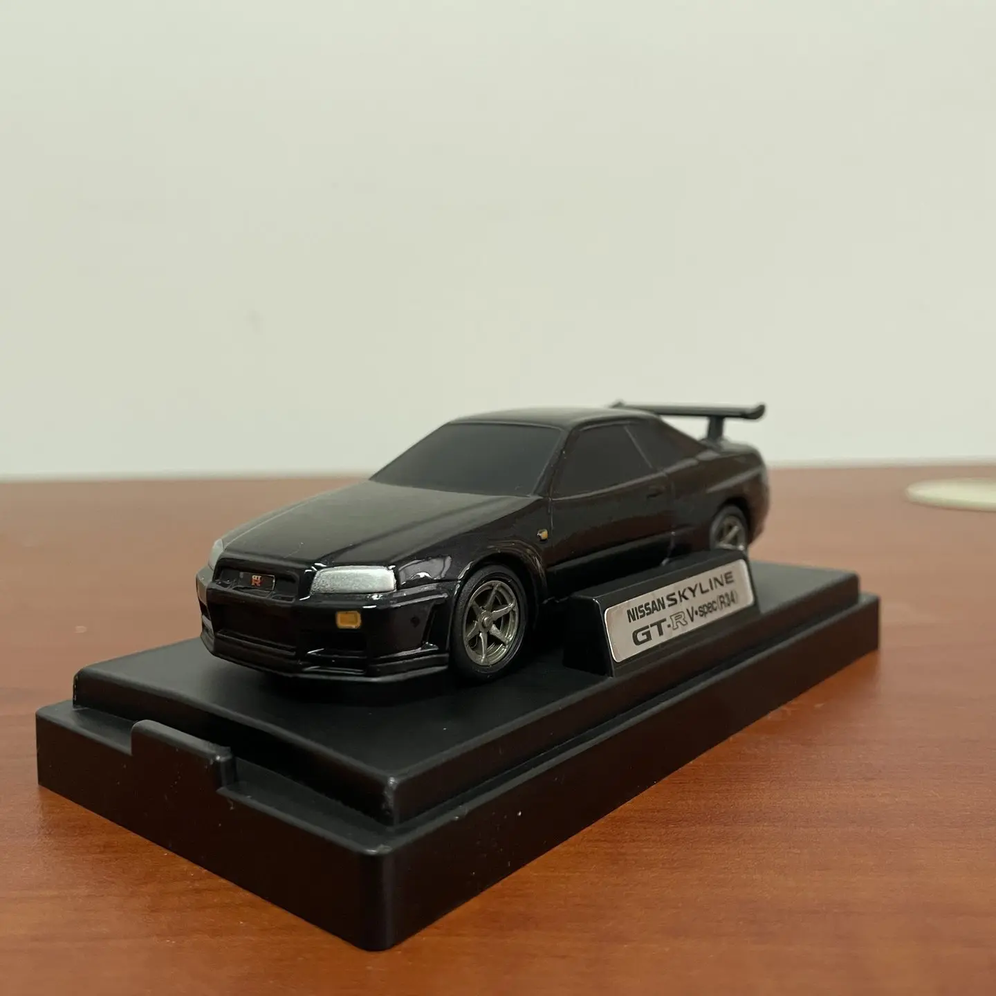 MTECH 1:43 Escala Diecast Alloy Black Skyline R34 GT-R Brinquedo Carro Esportivo Modelo Clássico Nostalgia Presente Adulto Lembrança Exibição Estática