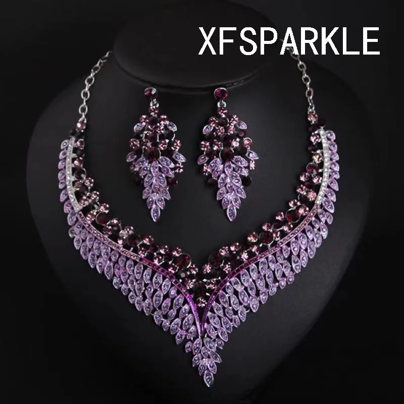 

2023 Over-the-top vintage necklace set women's luxury crystal party dress accessories