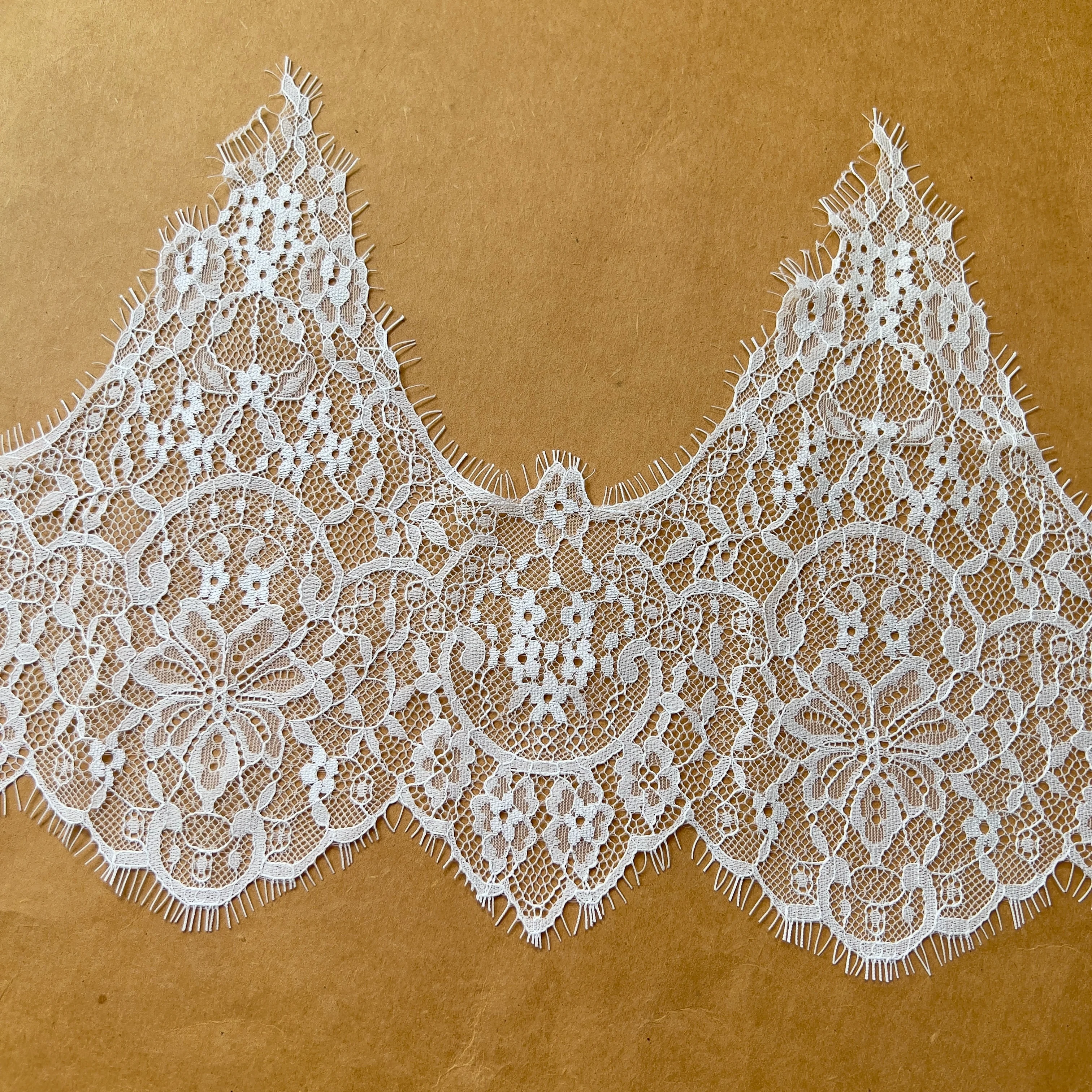 27CM Wide Scallop Lace Trim Eyelash Border Lace Sewing Materials for Dresses Wedding Veil Wholesale 15M