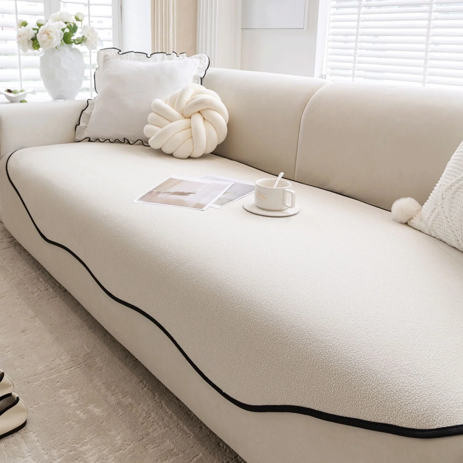 Minimalist Solid Color Teddy Chenille Sofa Covers - Non-Slip Irregular Shape Cushion Covers All-Season Soft Anti-Skid Home Decor