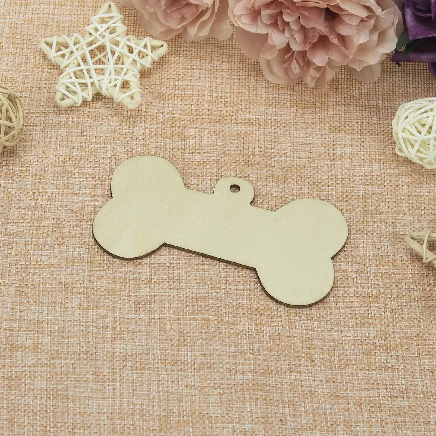 10pcs Bone Shaped Wooden Cutouts Unfinished Wood Dog Bone Wood DIY Craft Embellishments Gift Tags Ornaments Decoration with Rope