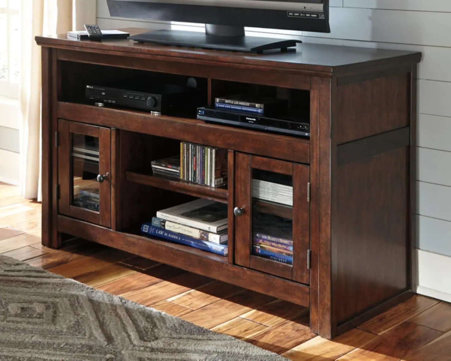 Harpan Traditional Tv Stand Fits Tvs Up To 48