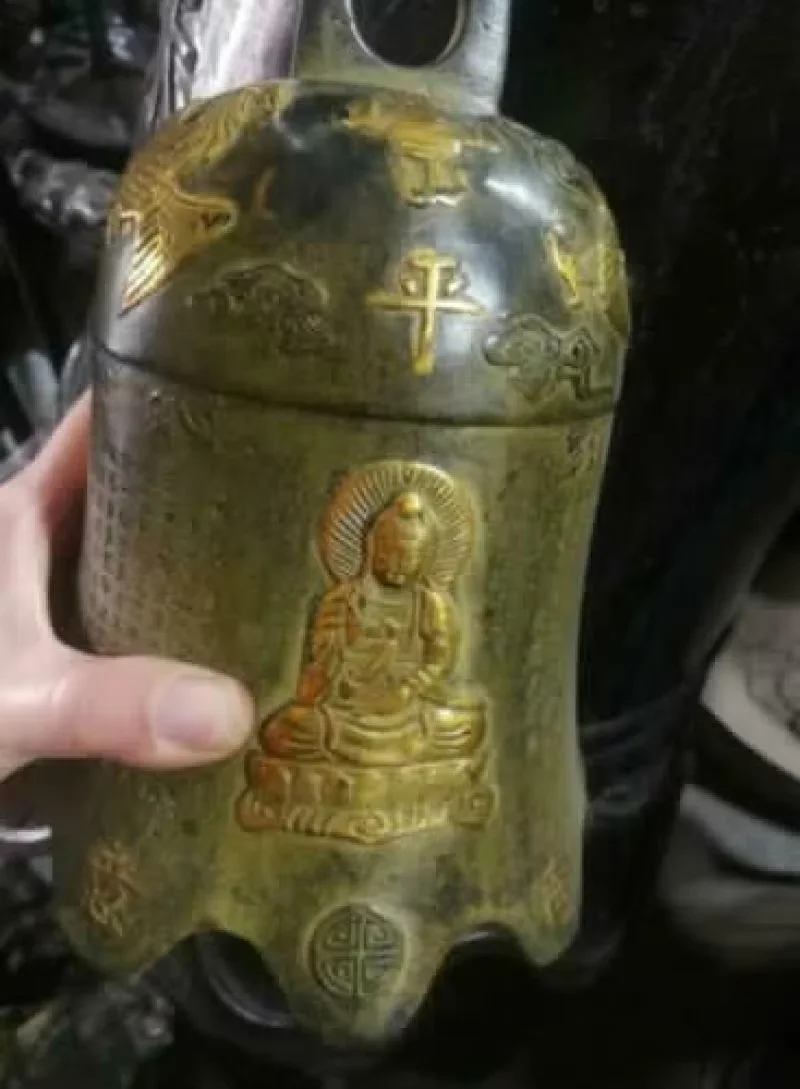 

Тибетский бронзовый буддийский храм, статуя летающего дракона, колокольчик династии Гуаньинь Гуаньинь