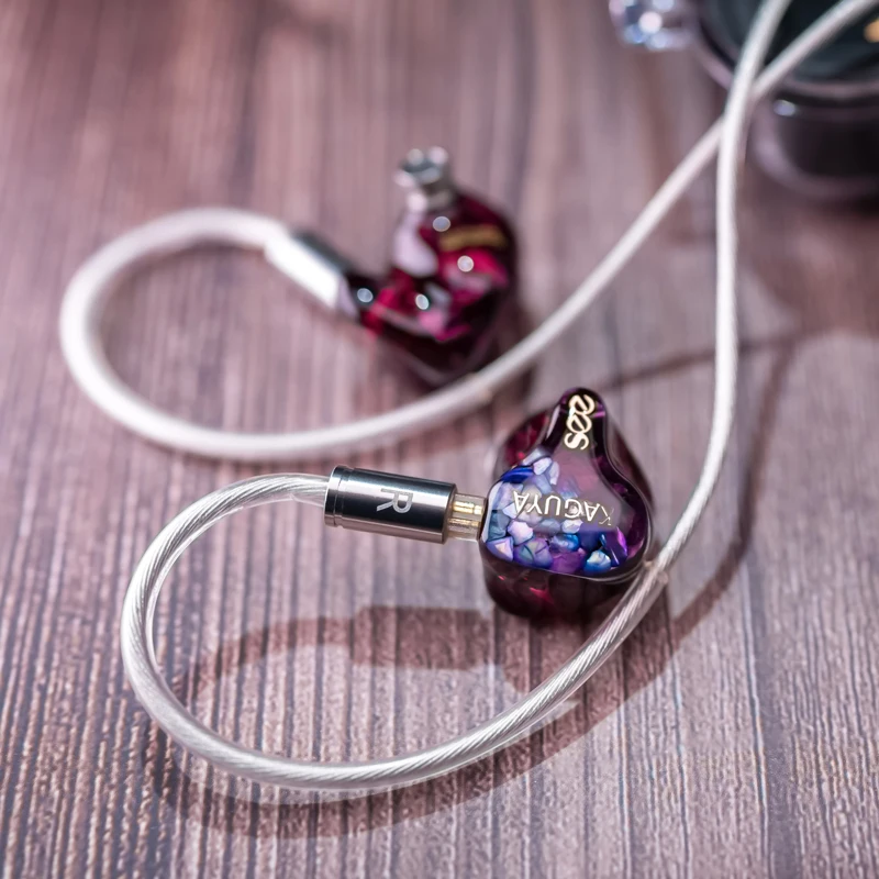 SeeAudio Kaguya 4BA + 4EST Resin In-Ear IEM Earphone HIFI ACG Music Wired Earbud With 0.78mm 2pin Interface Neo Bravery Yume