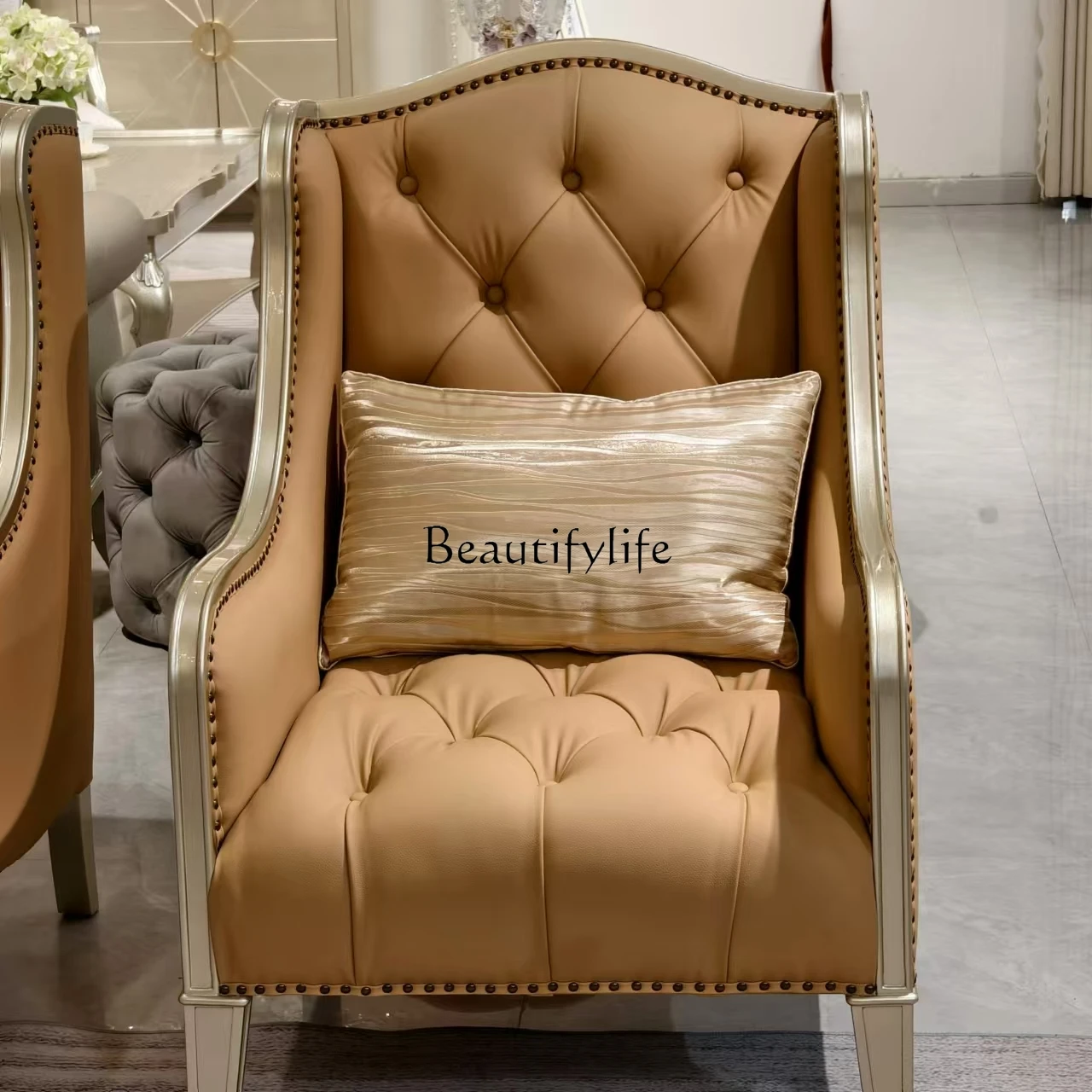 

Single sofa living room American retro light luxury leisure chair solid wood