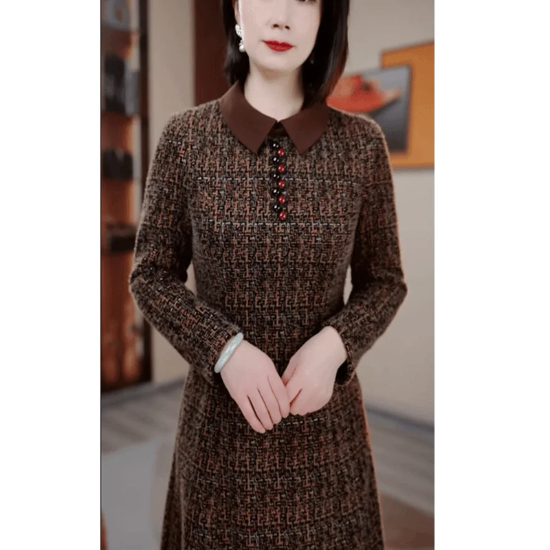 Autumn and Winter Women's Slimming Look Winter New Item with Added Fleece to Cover the Belly Slim Fit and Slimming Look Dresses