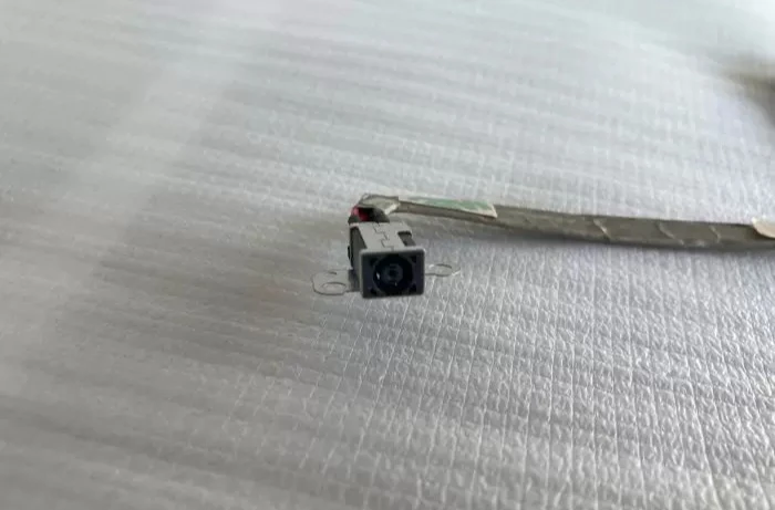 New FOR MSI GF76 GL76 DC Jack & Cable MS-17L1