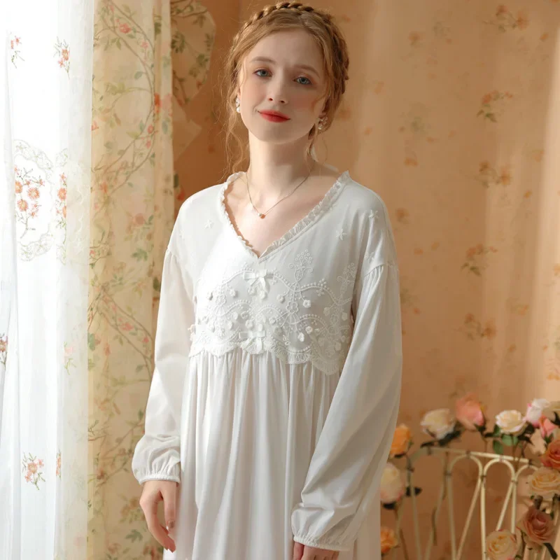 Sweet Lace Long Robe Peignoir Dressing Gown Women Vintage Nightgown Sleepwear Princess Nightwear Embroidery Cotton Night Dress