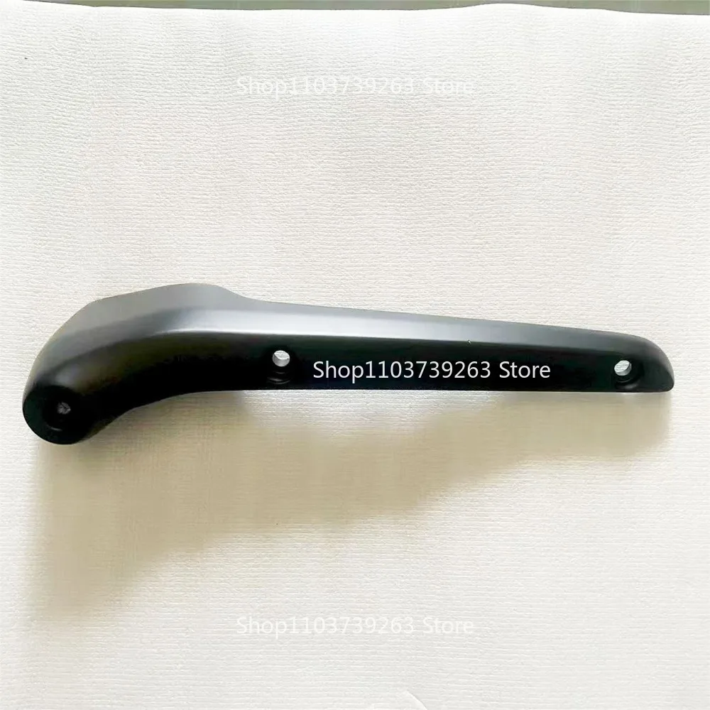 

Подходит для оригинальных аксессуаров QJMOTOR Flash 300, заднее крыло, левая и правая декоративная плата QJ300-12, защита заднего крыла